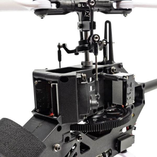 BLH01450 Blade REVOLUTION-235 CP-Heli BNF
